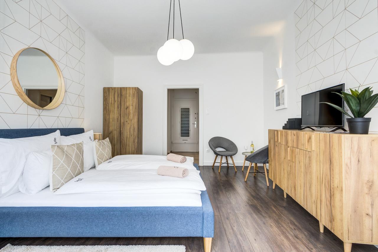 Апартаменти D.Five Harmony Studio At Vaci Street Будапешт Екстер'єр фото