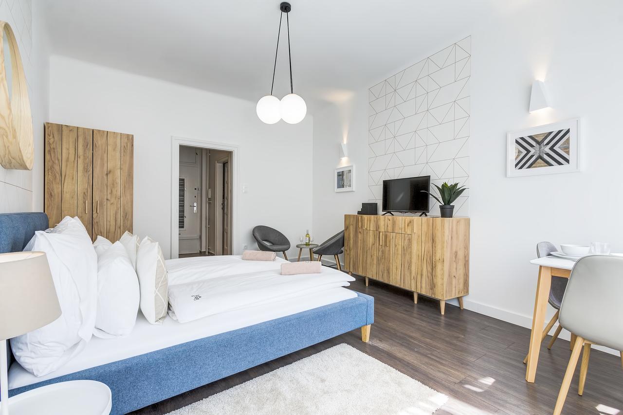 Апартаменти D.Five Harmony Studio At Vaci Street Будапешт Екстер'єр фото