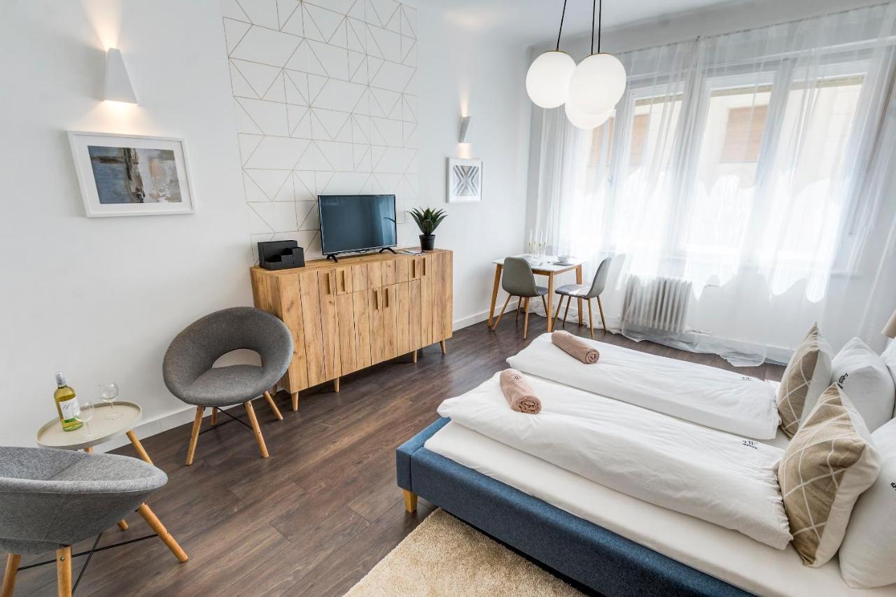 Апартаменти D.Five Harmony Studio At Vaci Street Будапешт Екстер'єр фото